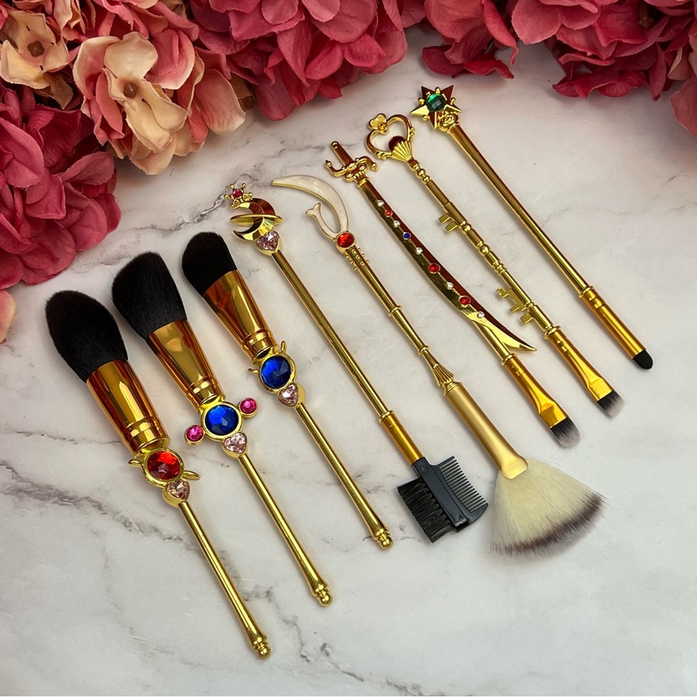 8 Piece Sailor Moon Anime Gold Makeup Brush Set - Picture 6 of 17